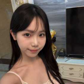 天河极品萝莉嫩妹自做可外出 - 泡芙