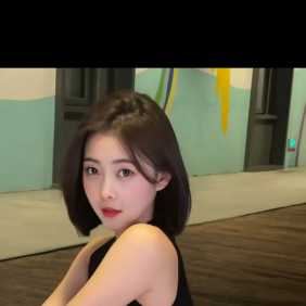 白云清纯乖巧服务-小艺