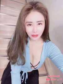 佛山禅城大胸小姐姐 - 小雅