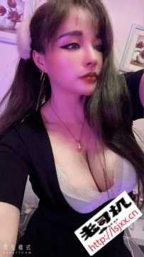 出鸡E杯少妇，感觉还行